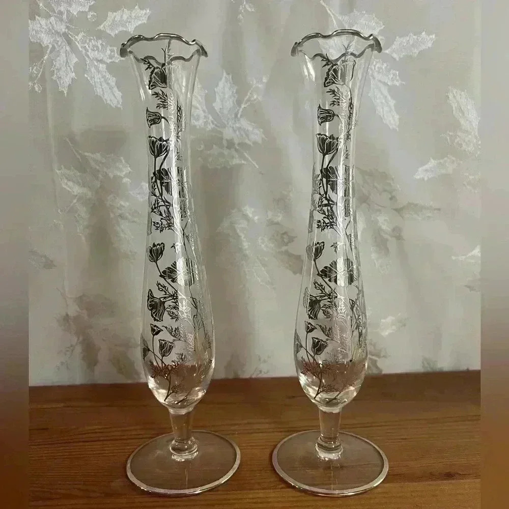 Silver City Flanders Pattern Poppy Scalloped Edge Bud Vases - set of 2